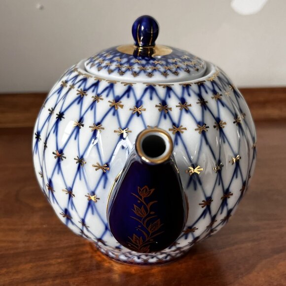 Lomonosov Russian Imperial Porcelain Cobalt Net Mini Teapot 5.25" Tall 2+ Cups - Picture 7 of 15